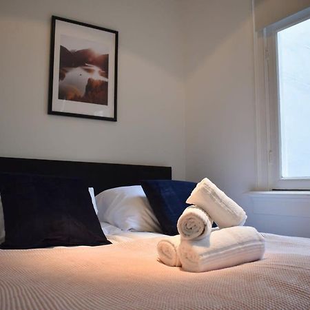 Rembrandtplein House A Bed and Breakfast Amsterdam Eksteriør billede